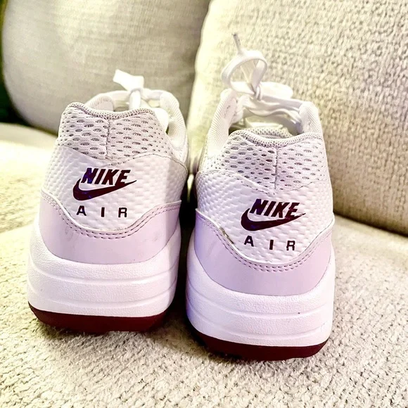 Nike Women’s Air Max 1G Golf Shoes - Picture 2 of 7